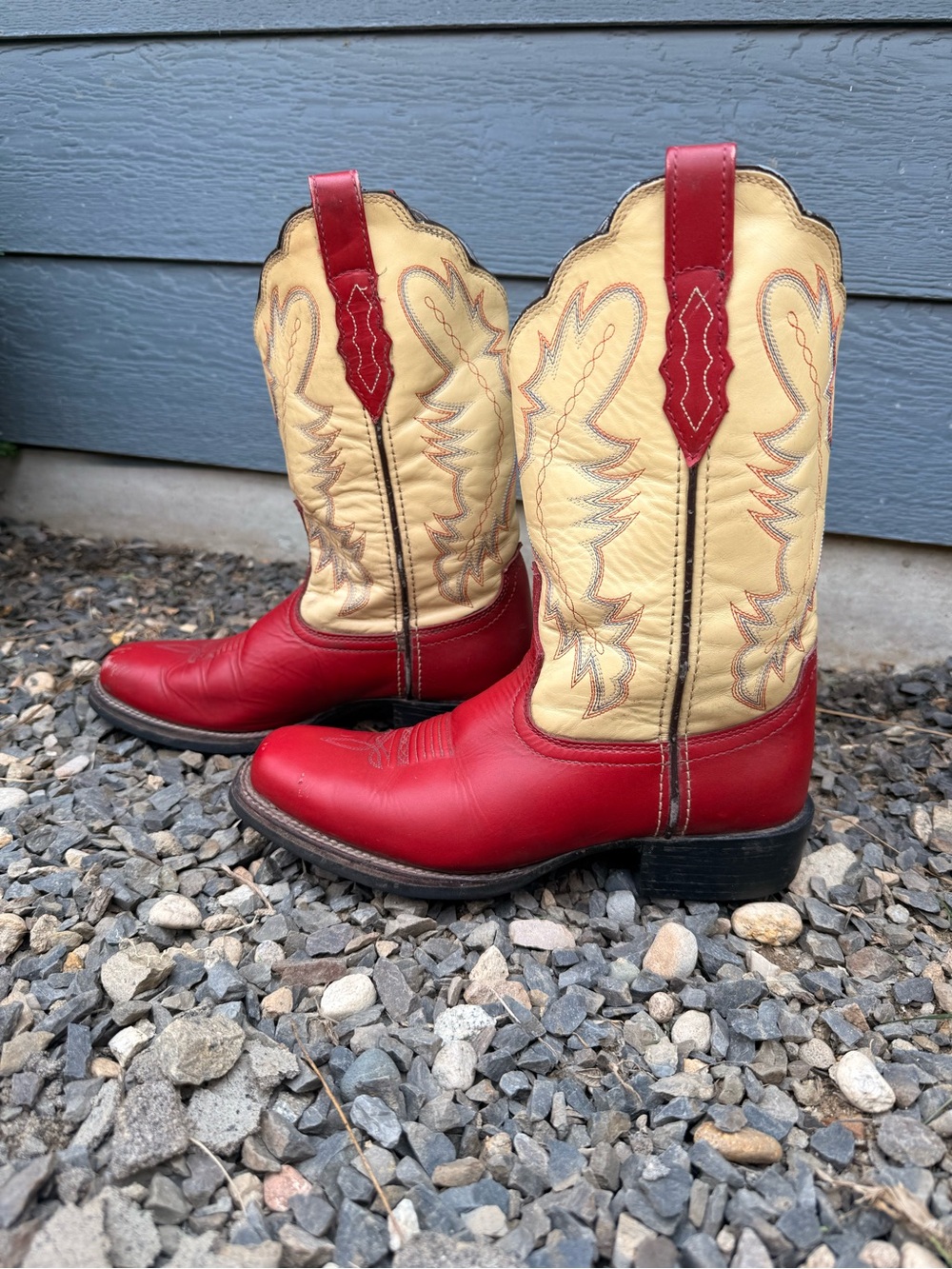 Vintage Acme Red Leather Cowboy boots, cream shafts, Women’s 8B